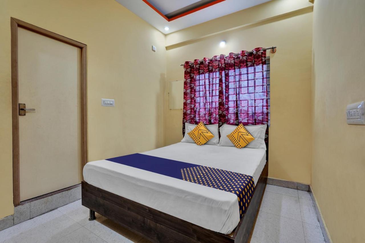 Hotel Spot On Anugraha Residency à Kumbalgod Extérieur photo