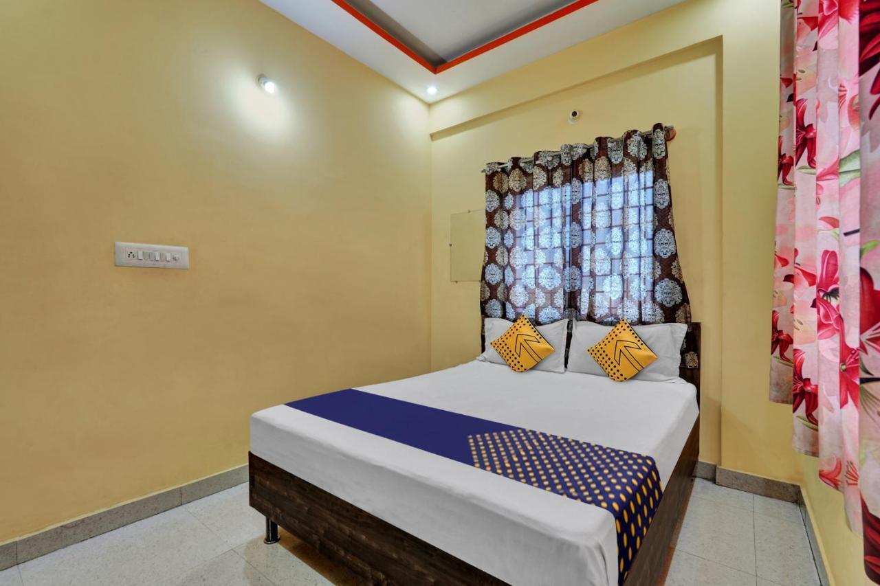 Hotel Spot On Anugraha Residency à Kumbalgod Extérieur photo